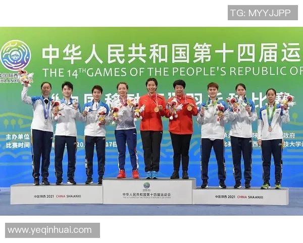 羽毛球的梦想与坚持:上海羽毛球队成长历程的真实记录与反思 羽毛球的梦想与坚持:上海羽毛球队成长历程的真实记录与反思